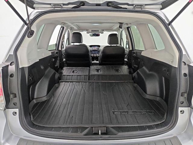 Photo of 2018 Silver Subaru Forester