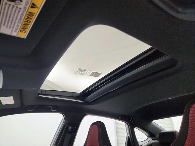 Photo of 2024 Pearl Honda Civic