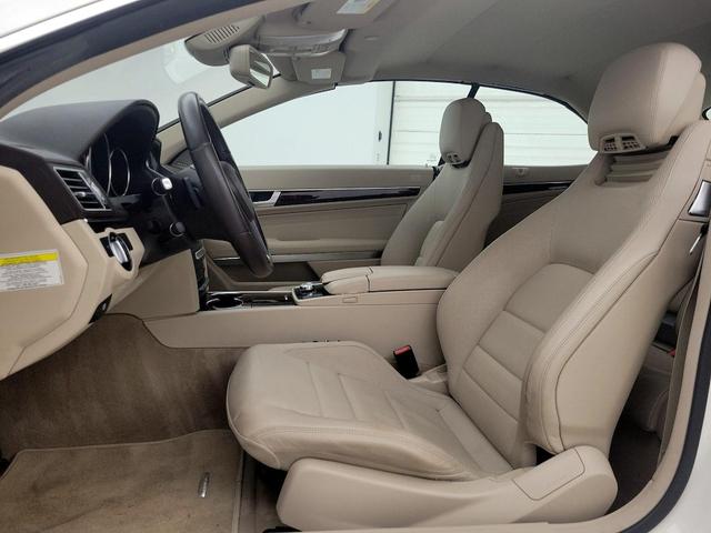Photo of 2014 White Mercedes-Benz E-Class