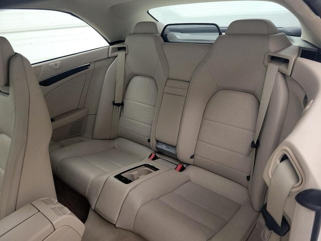 Photo of 2014 White Mercedes-Benz E-Class