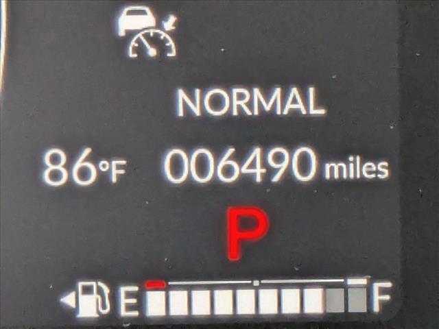 Photo of 2025 Urban Gray Pearl Honda CR-V Hybrid
