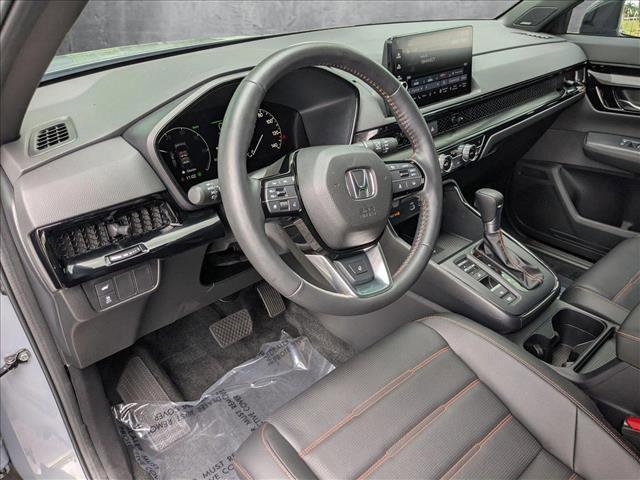 Photo of 2025 Urban Gray Pearl Honda CR-V Hybrid
