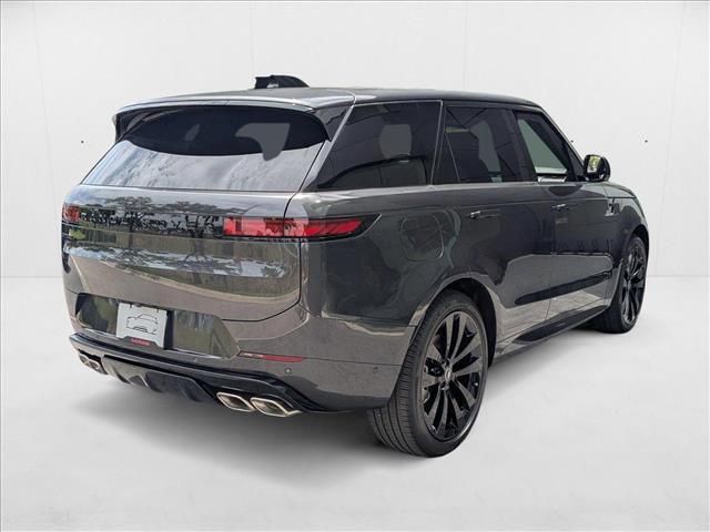 Photo of 2025 Carpathian Grey Premium Metallic Land Rover Range Rover Sport