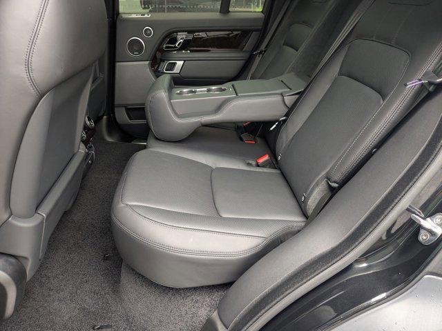 Photo of 2022 Santorini Black Metallic Land Rover Range Rover
