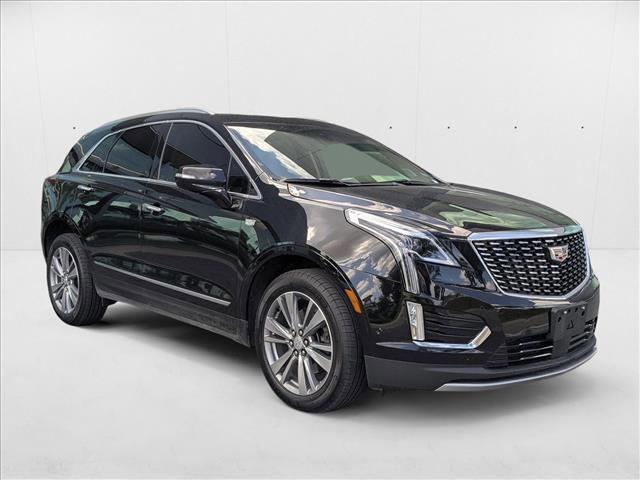 Photo of 2024 Stellar Black Metallic Cadillac XT5