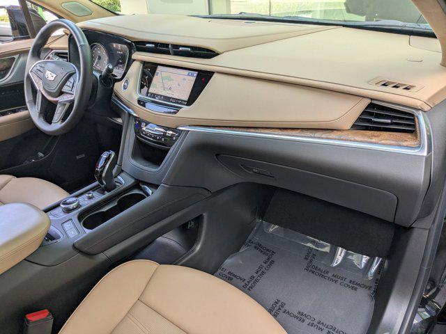 Photo of 2024 Stellar Black Metallic Cadillac XT5