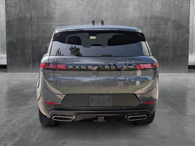 Photo of 2024 Varesine Blue Metallic Land Rover Range Rover Sport