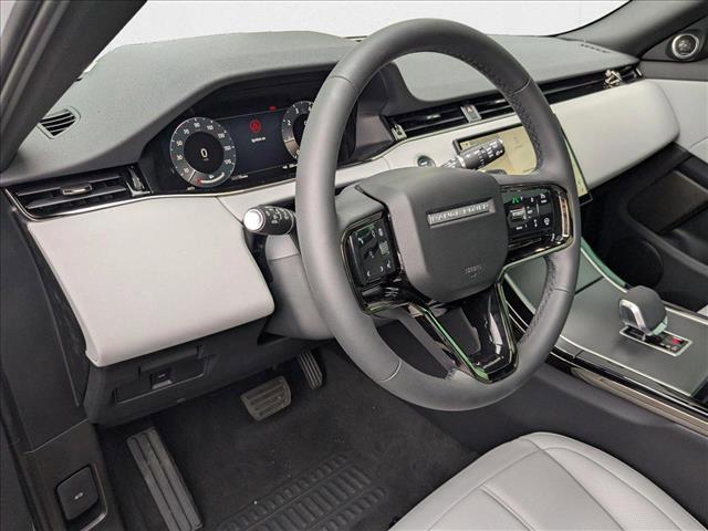 Photo of 2026 Fuji White Land Rover Range Rover Evoque