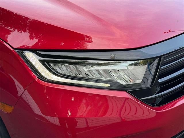 Photo of 2023 Red Honda Odyssey