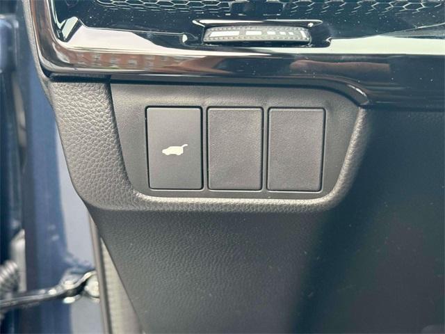 Photo of 2026 Meteorite Gray Metallic Honda CR-V