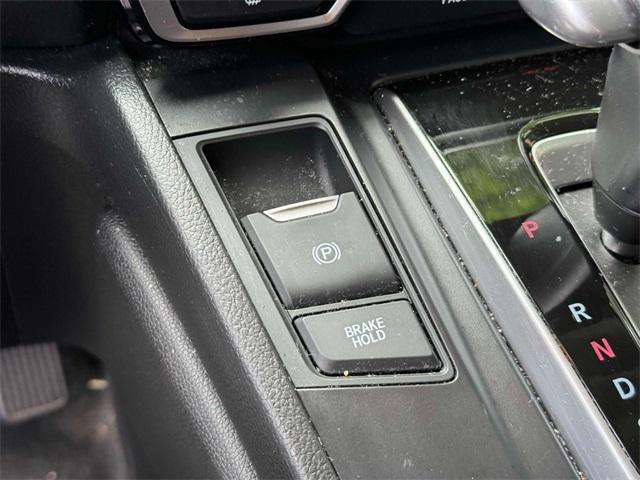 Photo of 2020 Crystal Black Pearl Honda CR-V