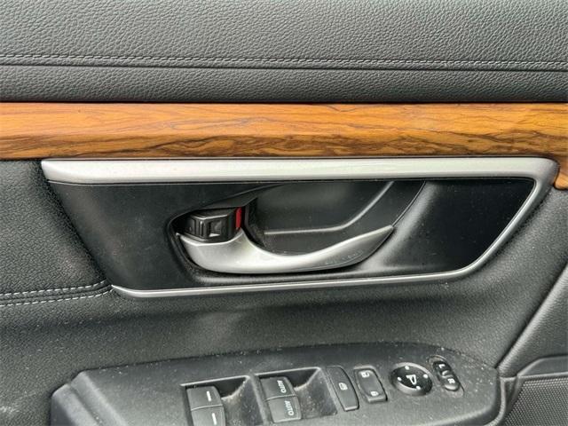 Photo of 2020 Crystal Black Pearl Honda CR-V