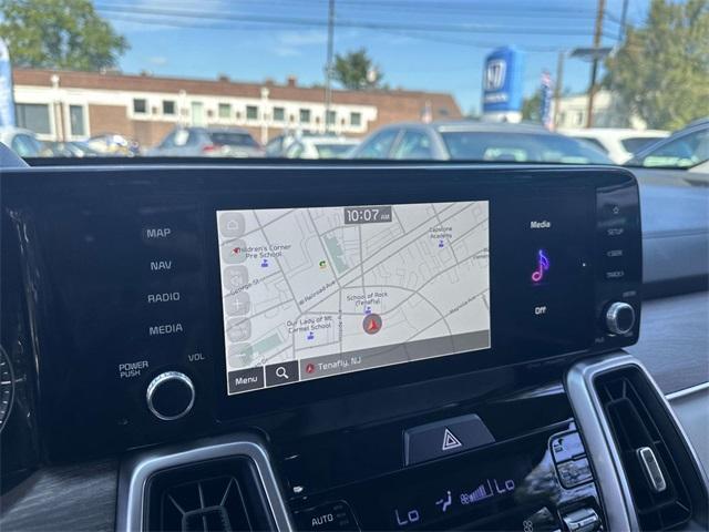 Photo of 2023 Wolf Gray Kia Sorento