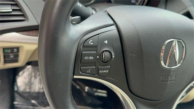 Photo of 2020 White Acura MDX