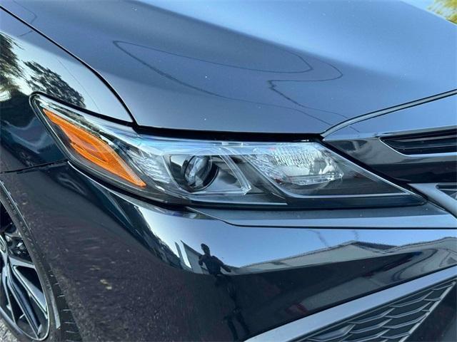 Photo of 2023 Black Toyota Camry