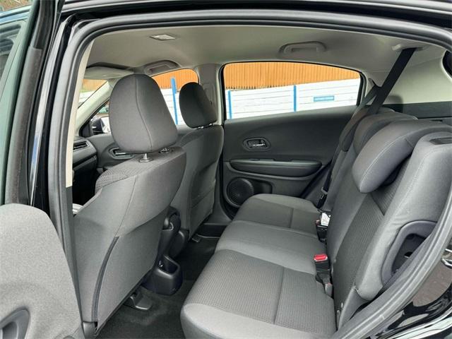 Photo of 2022 Crystal Black Pearl Honda HR-V