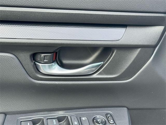 Photo of 2025 White Honda CR-V