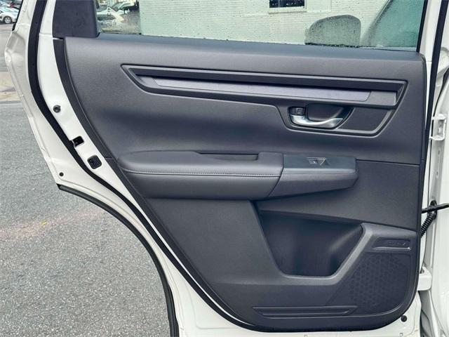 Photo of 2025 White Honda CR-V