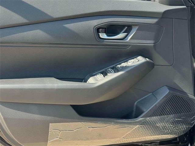 Photo of 2025 Platinum White Pearl Honda Accord
