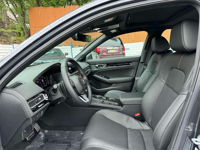 Photo of 2025 Gray Honda Civic Hybrid
