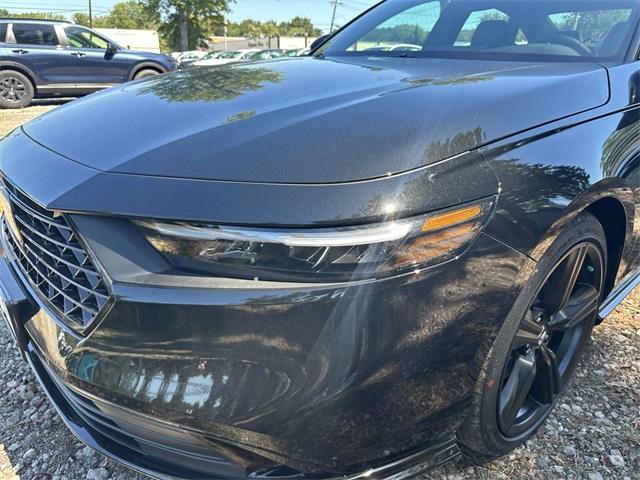 Photo of 2025 Crystal Black Pearl Honda Accord Hybrid