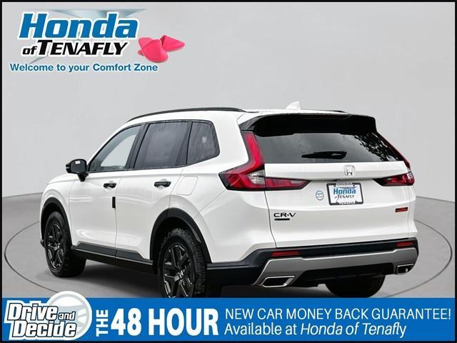 Photo of 2026 Platinum White Pearl Honda CR-V Hybrid