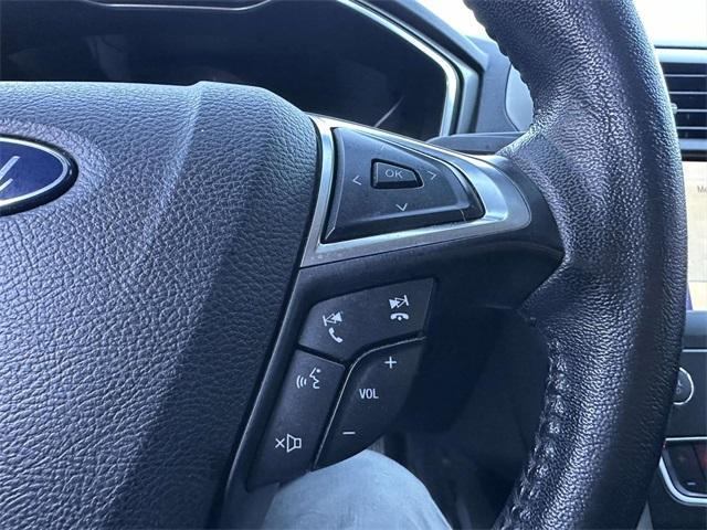 Photo of 2020 White Ford Fusion