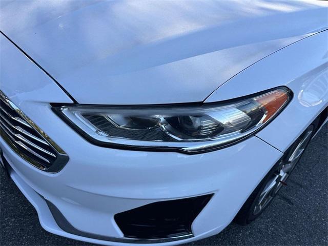 Photo of 2020 White Ford Fusion