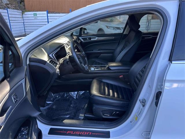 Photo of 2020 White Ford Fusion