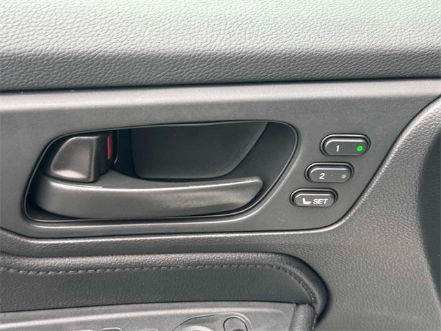 Photo of 2024 White Honda Odyssey