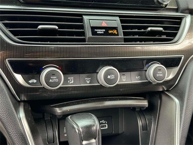 Photo of 2022 Platinum White Pearl Honda Accord