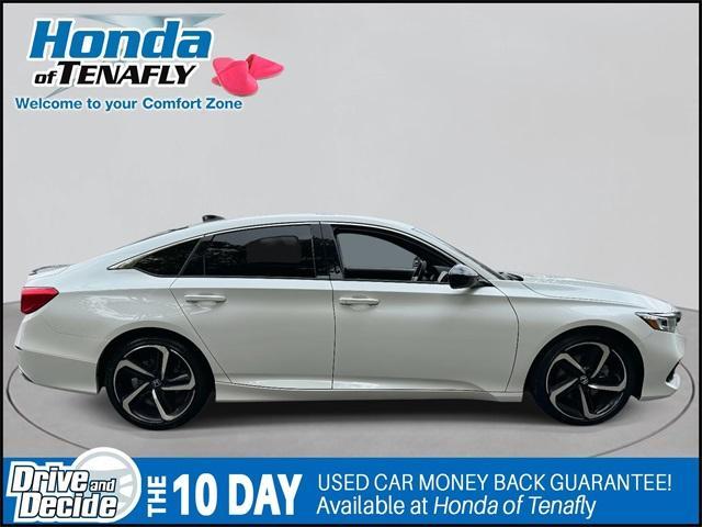 Photo of 2022 Platinum White Pearl Honda Accord