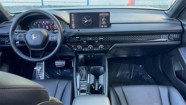 Photo of 2024 Silver Honda Accord Hybrid