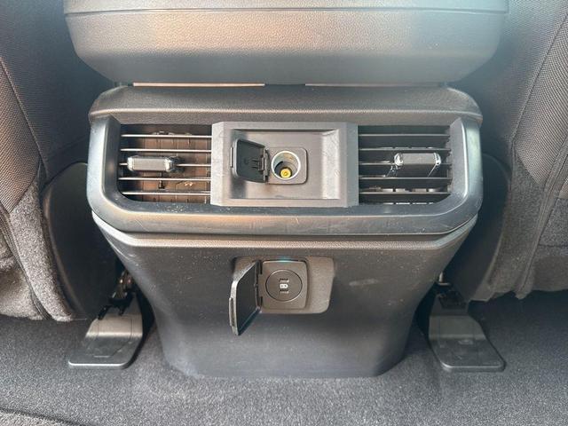Photo of 2024 Gray Metallic Ford F-150
