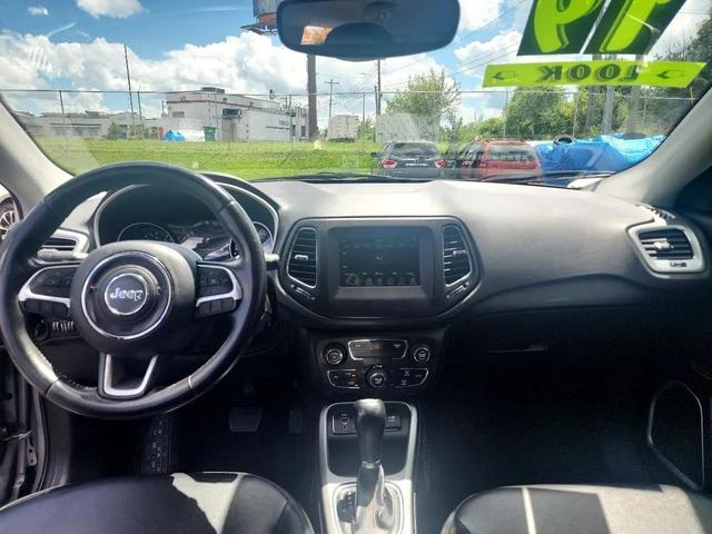 Photo of 2019 SILVER Jeep Compass