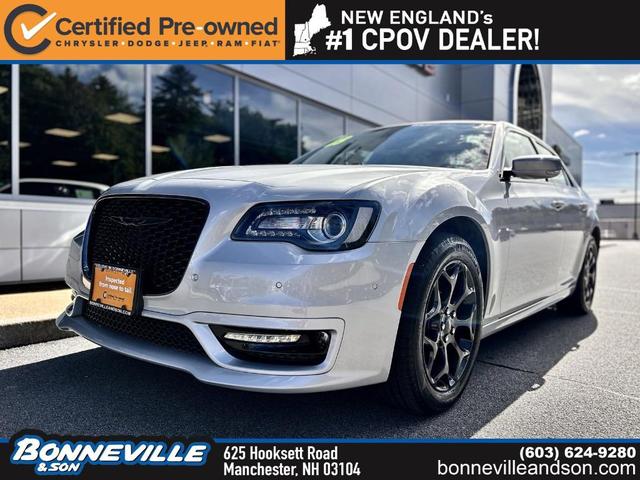 2023 Chrysler 300