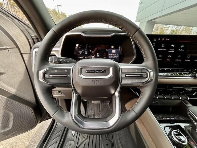 Photo of 2024 Onyx Black GMC Canyon