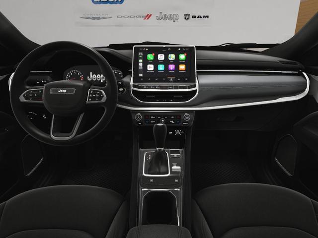 Photo of 2025 Hydro Blue Pearlcoat Jeep Compass