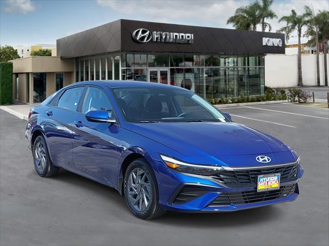 2024 Hyundai Elantra Hev