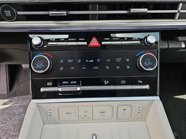 Photo of 2025 Earthy Brass Matte Hyundai SANTA FE HEV