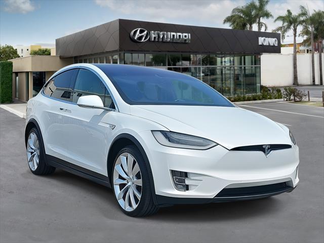 Photo of 2016 -Select- Tesla Model X