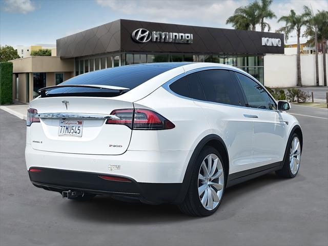 Photo of 2016 -Select- Tesla Model X