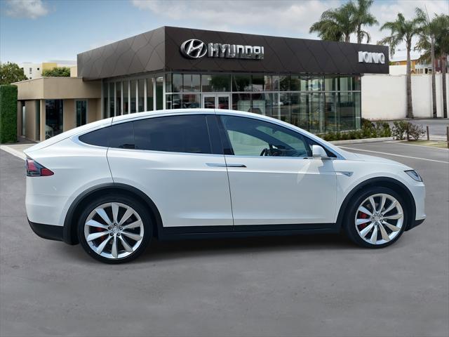 Photo of 2016 -Select- Tesla Model X