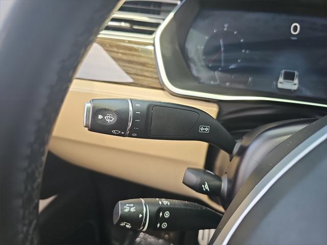 Photo of 2016 -Select- Tesla Model X
