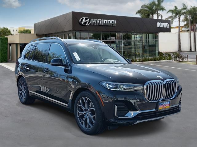 2022 BMW X7