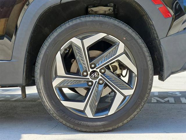 Photo of 2022 Phantom Black Hyundai TUCSON