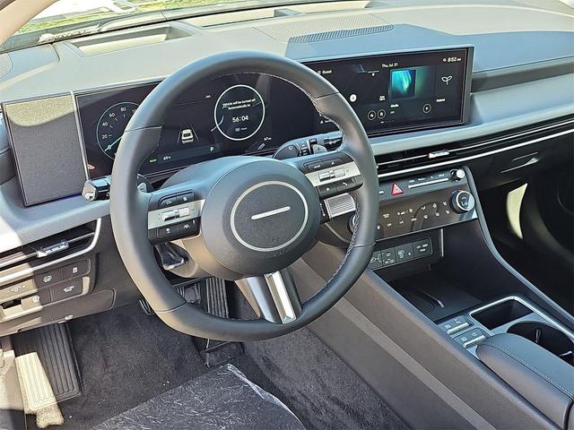 Photo of 2025 Portofino Gray Hyundai SONATA Hybrid