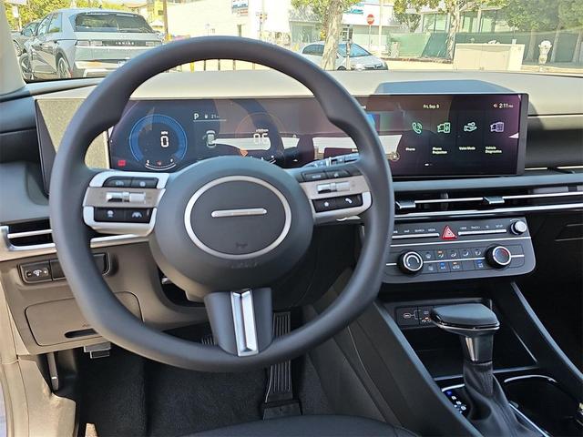 Photo of 2025 Atlantis Blue Hyundai TUCSON