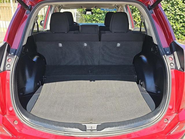 Photo of 2018 Ruby Flare Pearl Toyota RAV4 Hybrid