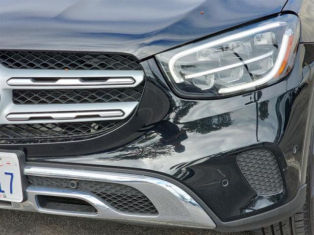 Photo of 2021 Obsidian Black Metallic Mercedes-Benz GLC 300
